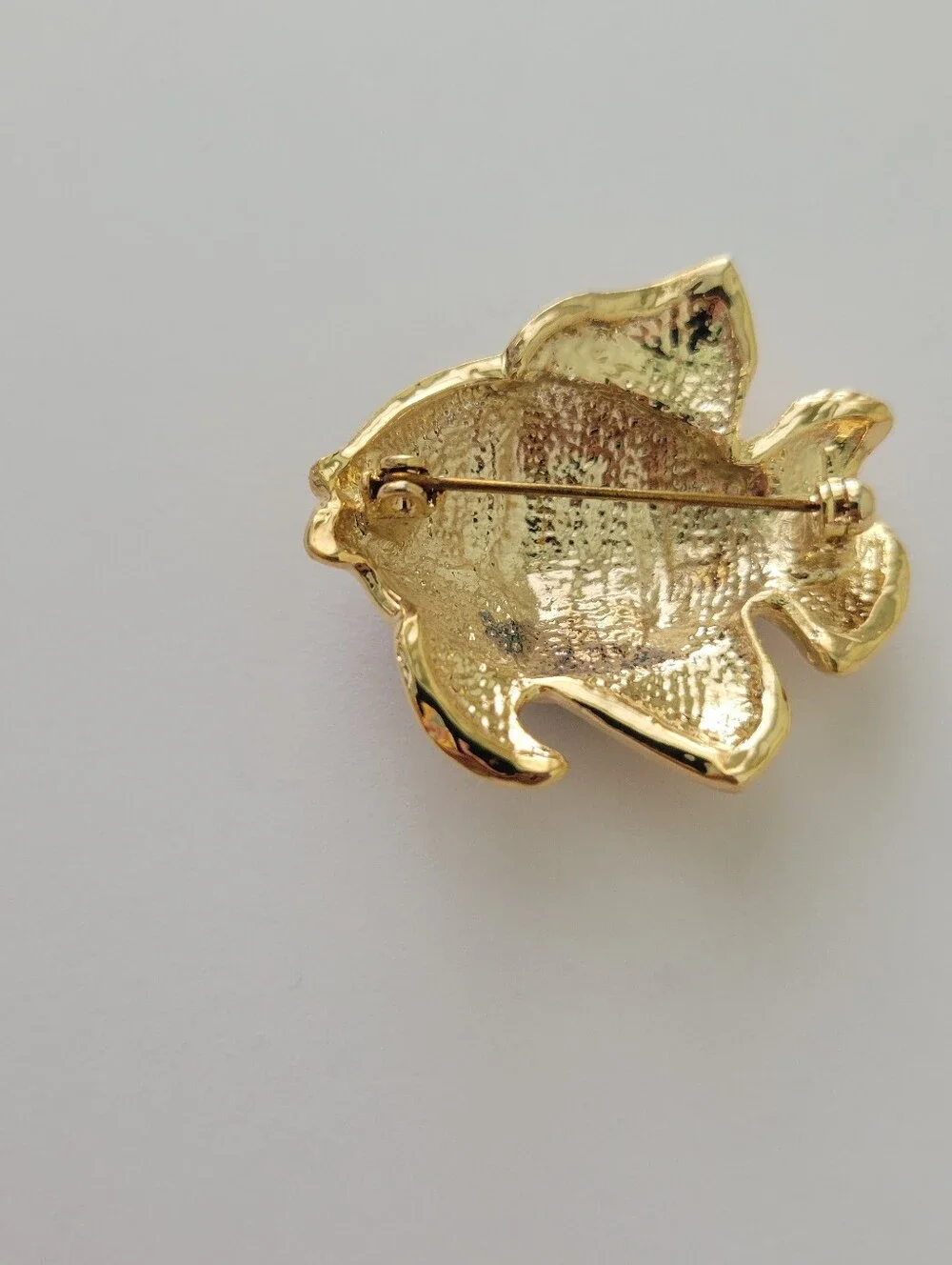 Vintage Gold fish brooch Pin with green, blue, and red enamel stripes